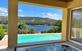 Villa Geres Emblematico - Piscina & Jacuzzi